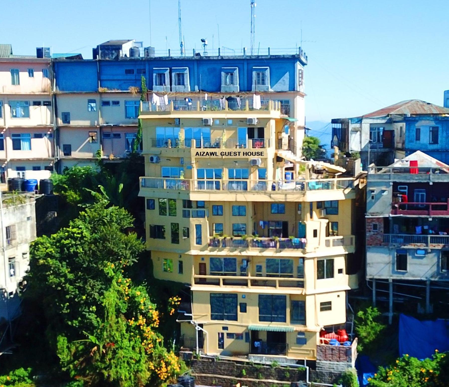 Aizawl Guest House Apartments ภายนอก รูปภาพ